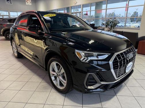 2022 Audi Q3 45 S line Premium Plus