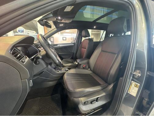 2022 Volkswagen Tiguan 2.0T SE R-Line Black 4MOTION