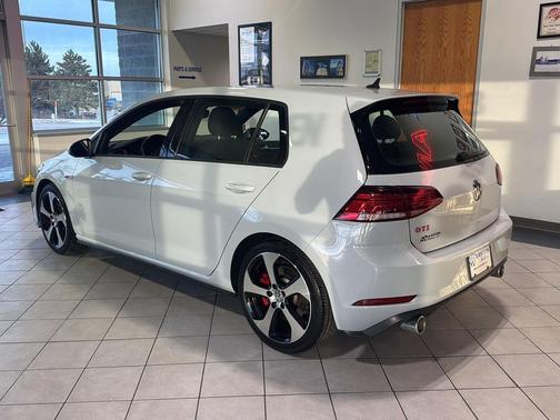 2019 Volkswagen Golf GTI 2.0T S 4-Door