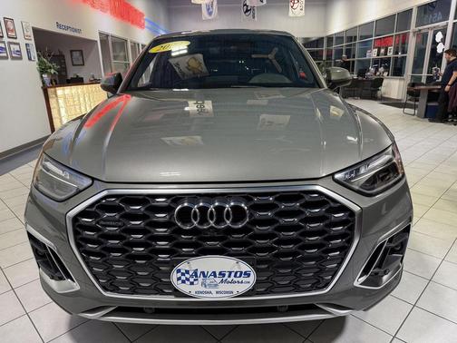 2023 Audi Q5 45 S line Premium Plus