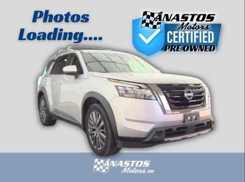 2023 Nissan Pathfinder SL 4WD