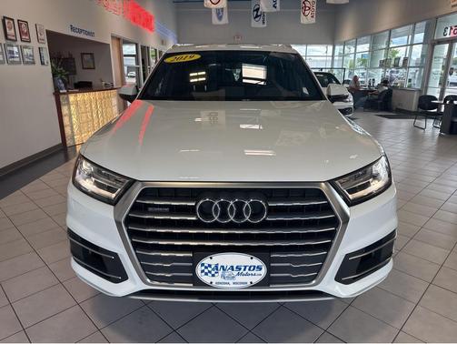 Carrara White 2019 Audi Q7 55 Premium