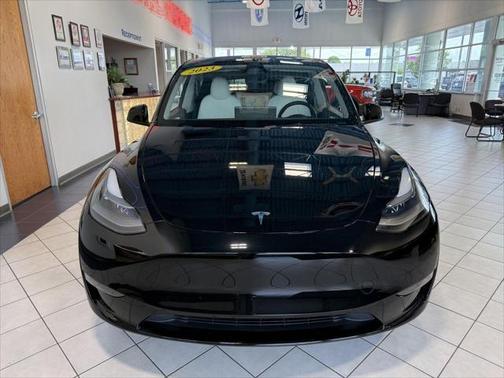 2023 Tesla Model Y Performance Dual Motor All-Wheel Drive