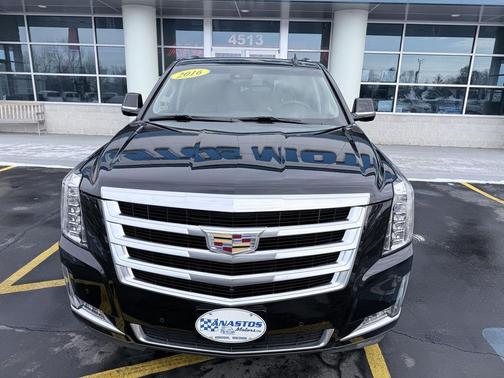 2016 Cadillac Escalade Luxury
