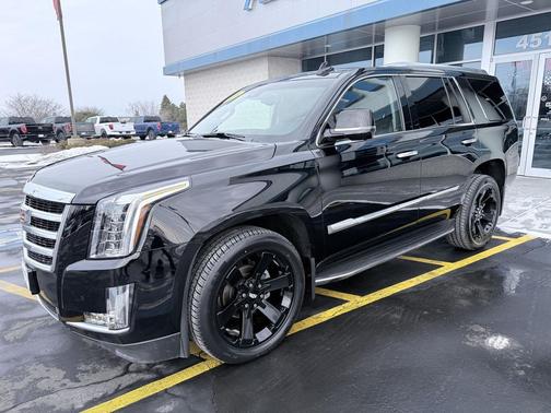 2016 Cadillac Escalade Luxury