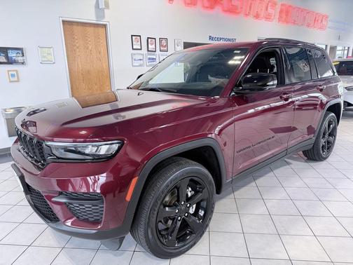 2023 Jeep Grand Cherokee Altitude