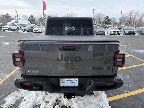 2024 Jeep Gladiator Willys