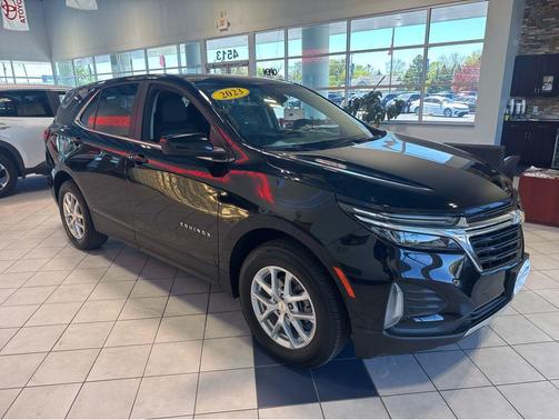 Mosaic Black Metallic 2023 Chevrolet Equinox 1LT