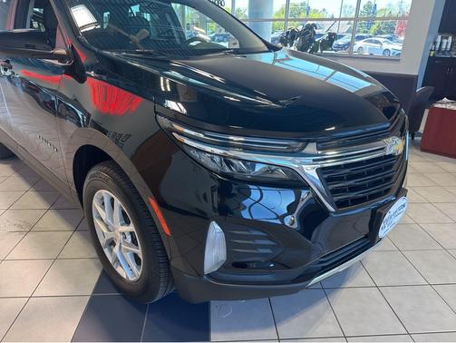 Mosaic Black Metallic 2023 Chevrolet Equinox 1LT