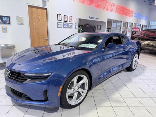 2023 Chevrolet Camaro RWD Coupe LT1