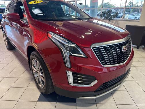 Infrared Tintcoat 2022 Cadillac XT5 Premium Luxury