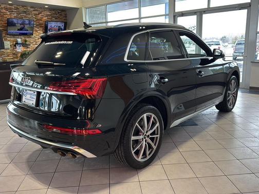 2022 Audi SQ5 3.0T Premium Plus