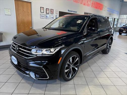 2024 Volkswagen Tiguan 2.0T SEL R-Line 4MOTION