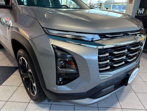 Sterling Gray Metallic 2025 Chevrolet Equinox 1LT