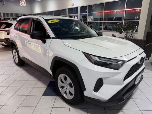 2024 Toyota RAV4 LE