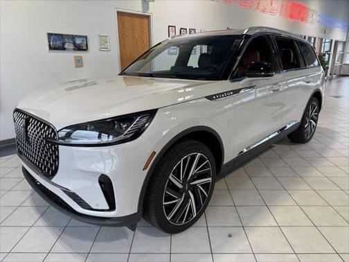 2025 Lincoln Aviator Reserve AWD