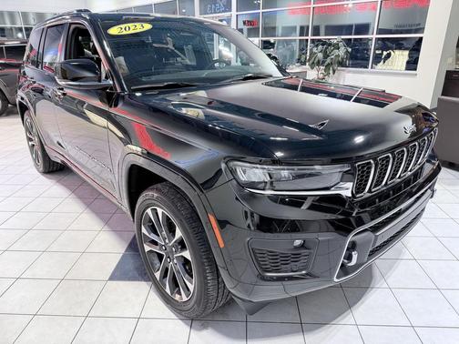 2023 Jeep Grand Cherokee Overland