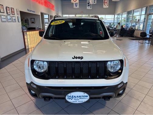 Alpine White Clearcoat 2020 Jeep Renegade Upland