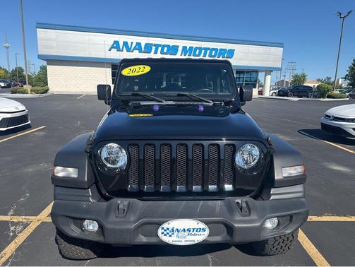 Black Clearcoat 2022 Jeep Wrangler Unlimited Sport