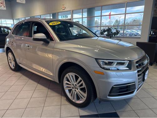 Florett Silver Metallic 2020 Audi Q5 45 Premium Plus