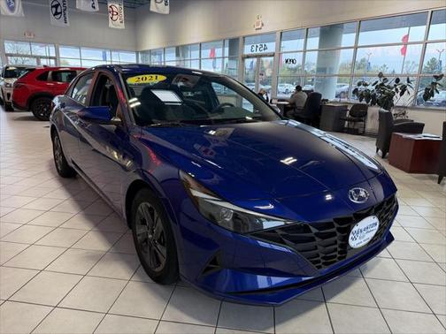 2021 Hyundai ELANTRA SEL