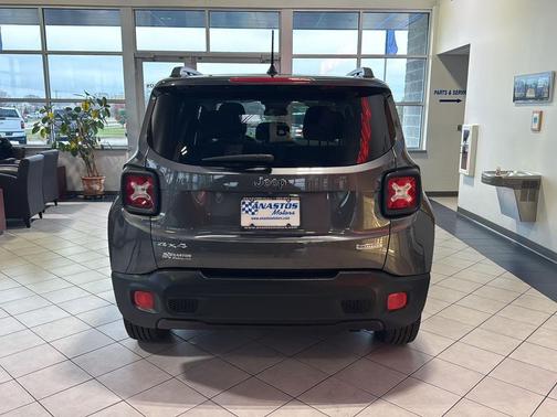 2016 Jeep Renegade Latitude