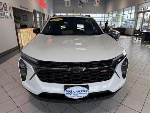 2025 Chevrolet Trax FWD 2RS