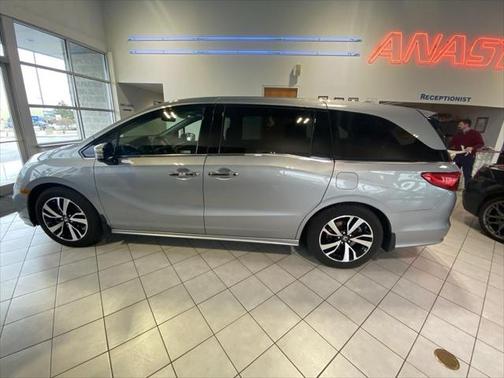 2019 Honda Odyssey Elite