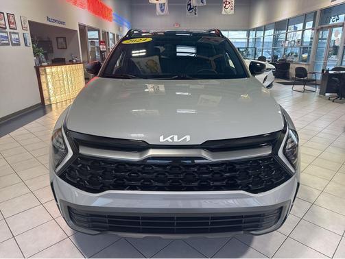 Wolf Gray 2024 Kia Sportage X-Line