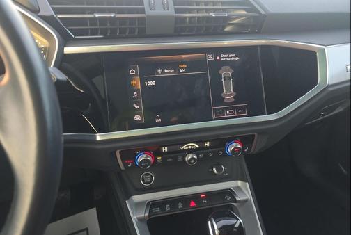 2021 Audi Q3 45 S line Premium