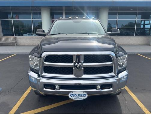 Maximum Steel Metallic Clearcoat 2017 RAM 2500 Tradesman Crew Cab 4x4 6'4' Box