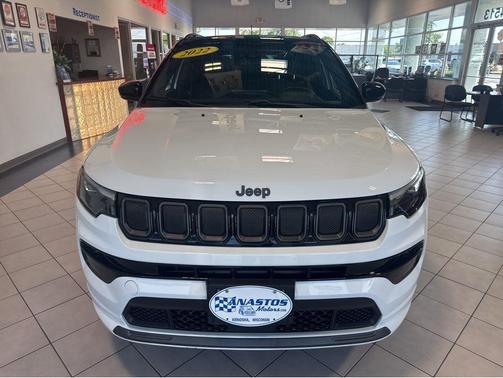 Bright White Clearcoat 2022 Jeep Compass High Altitude