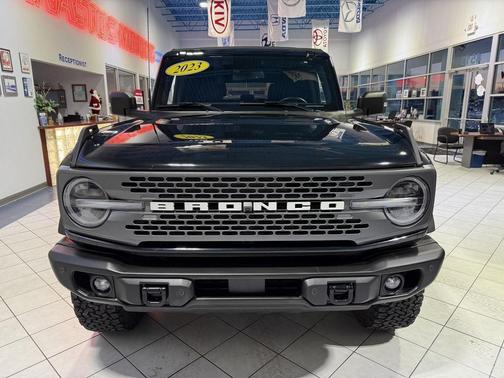 2023 Ford Bronco Badlands