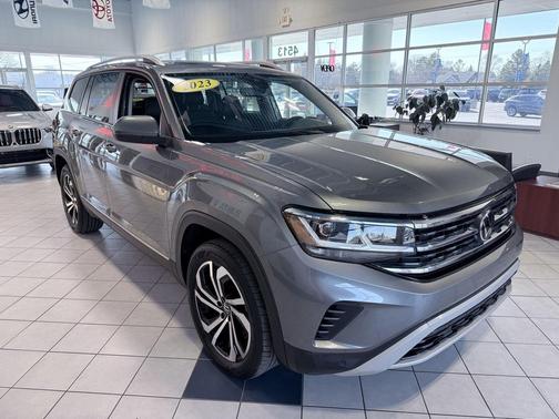 2023 Volkswagen Atlas 3.6L SEL