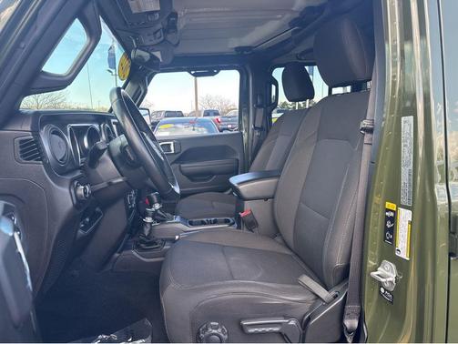 Sarge Green Clearcoat 2022 Jeep Gladiator Willys 4x4