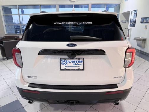 2023 Ford Explorer ST-Line