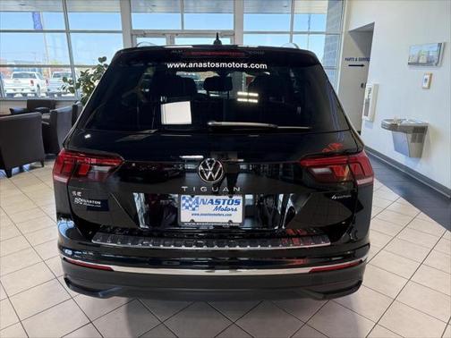 2022 Volkswagen Tiguan 2.0T SE 4MOTION