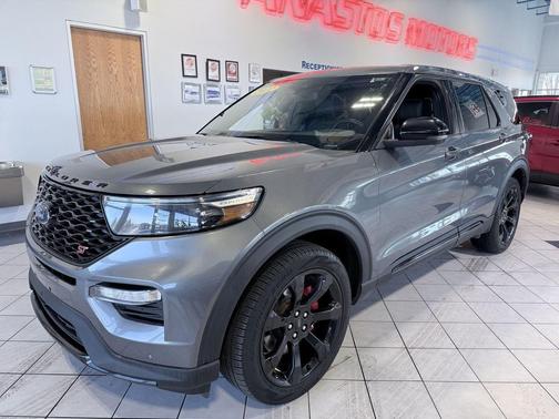 2022 Ford Explorer ST