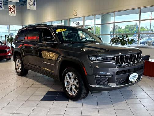 Baltic Gray Metallic Clearcoat 2023 Jeep Grand Cherokee L Limited