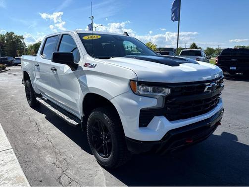 Summit White 2023 Chevrolet Silverado 1500 LT Trail Boss