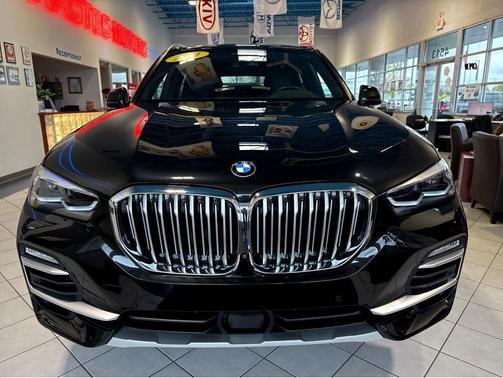 Black Sapphire Metallic 2021 BMW X5 xDrive40i