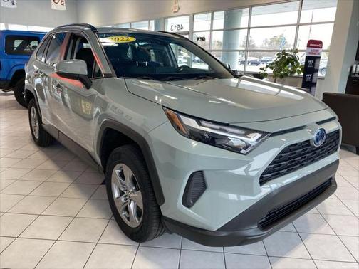 2022 Toyota RAV4 Hybrid XLE