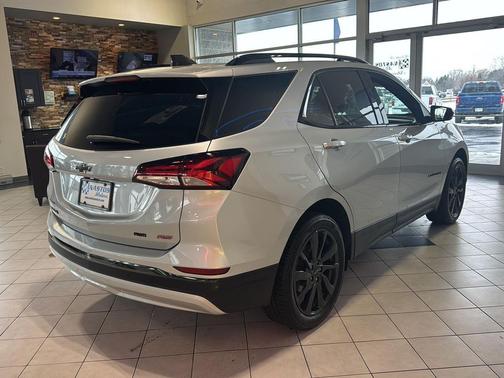 2022 Chevrolet Equinox AWD RS