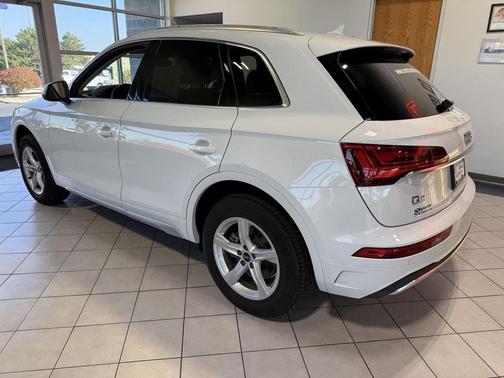 2021 Audi Q5 45 Premium