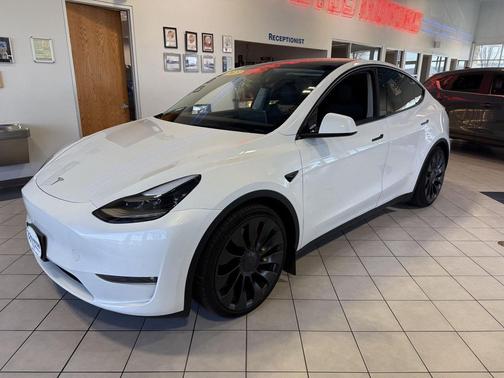 2023 Tesla Model Y Performance Dual Motor All-Wheel Drive