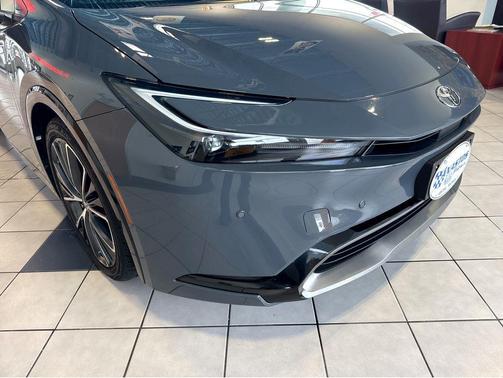 2024 Toyota Prius XLE