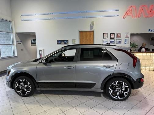 2024 Kia Niro Touring