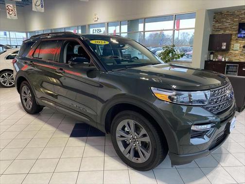 2024 Ford Explorer XLT
