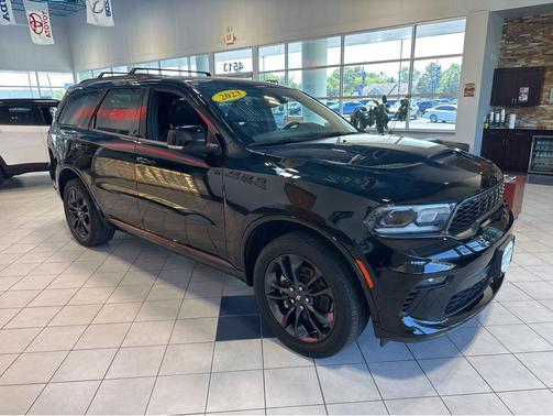 DB Black Clearcoat 2023 Dodge Durango GT Premium AWD