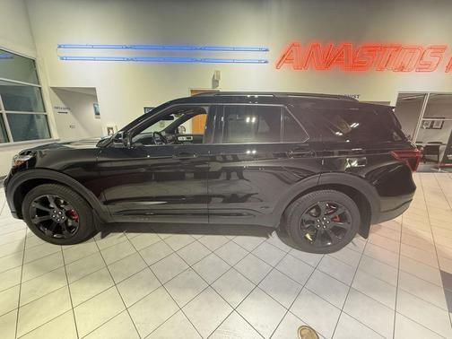 2024 Ford Explorer ST